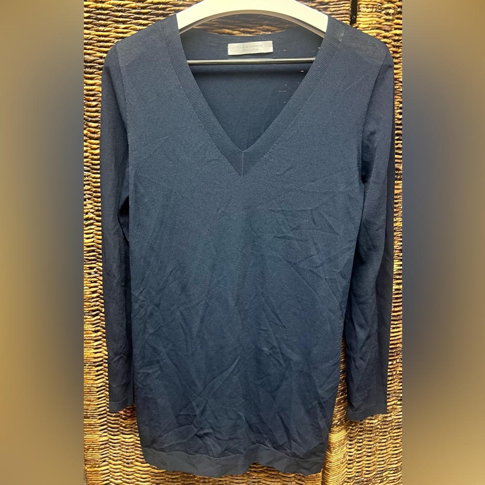 D. Exterior- Navy‎ V-Neck Women’s Shirt- Size: Large